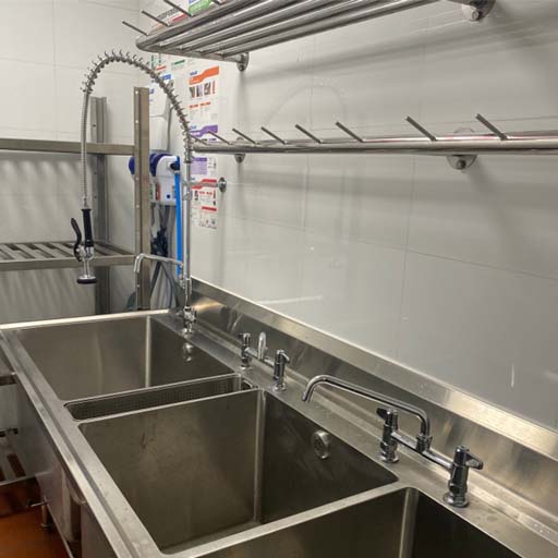 Catalogue Restaurant Sink Faucet Application