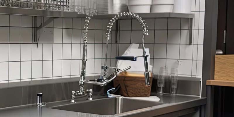 Category Pull-Down Kitchen Faucet 1